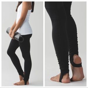 RARE Lululemon *Stirrup Wunder Under Pant! High Rise Black Ruched Size 4